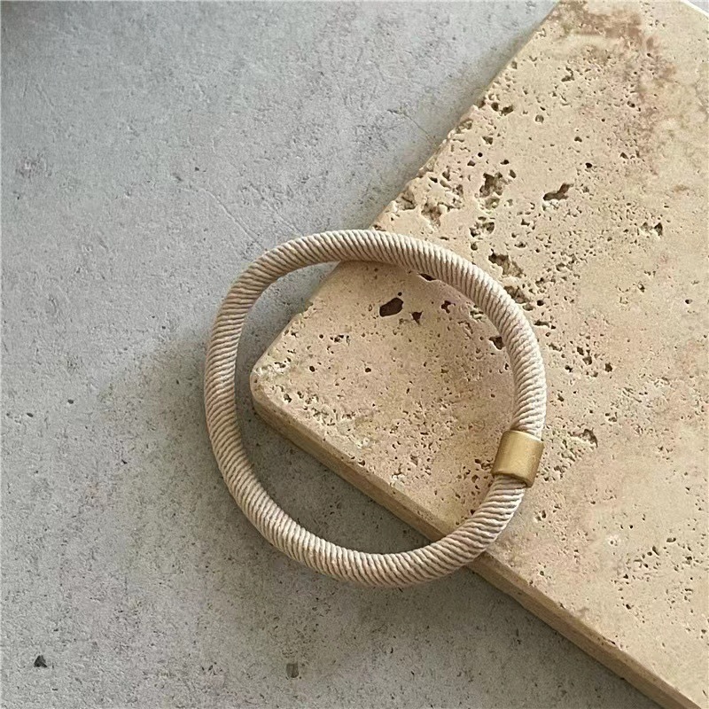 2024 New high-elasticity Maillard simple old money style hair band, high ponytail hair band, durable hair tie and leather cover pic 9