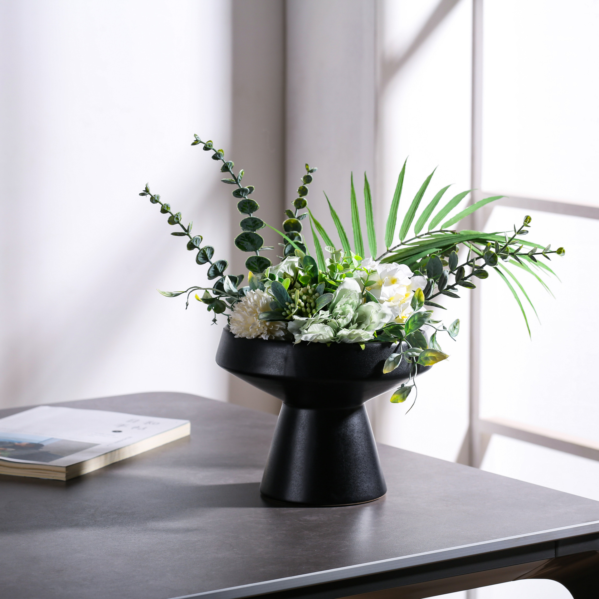 2025 Best-selling modern and simple ceramic flower pot ornaments, model room, living room, dining table, Nordic high-legged fruit plate, flower vase and soft decoration items pic 5