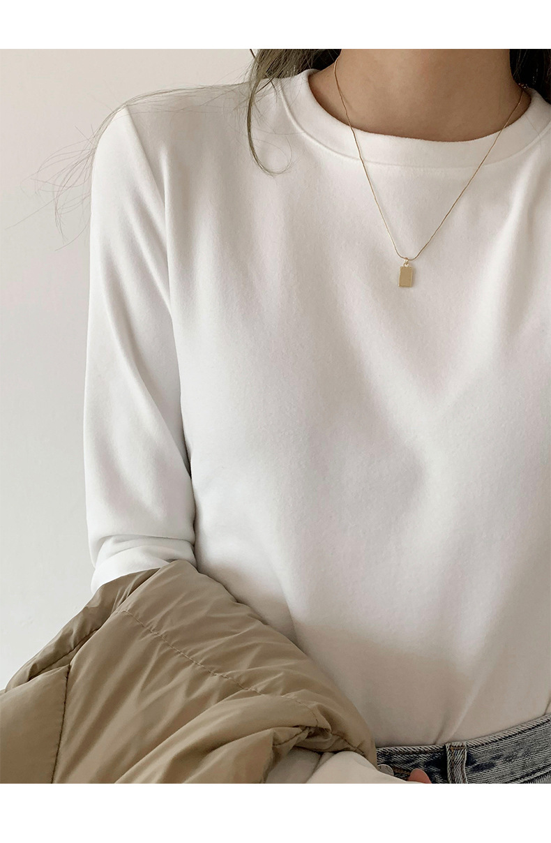 A German velvet semi-high-neck white base layer for women, paired with a stylish, thickened, brushed, and form-fitting mid-neck base layer for autumn and winter pic 10