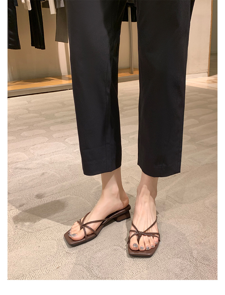 羊皮版葡萄妈同款法式方头高跟鞋细带粗跟平底拖鞋女夏季扭结凉拖详情45