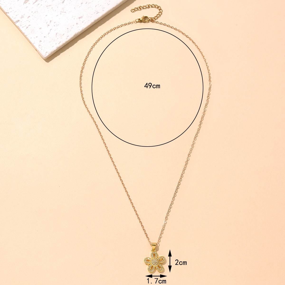 A minimalist and high-end zircon flower design DIY micro-inlay elegant and light luxury necklace in the style of fashionable ins pic 4