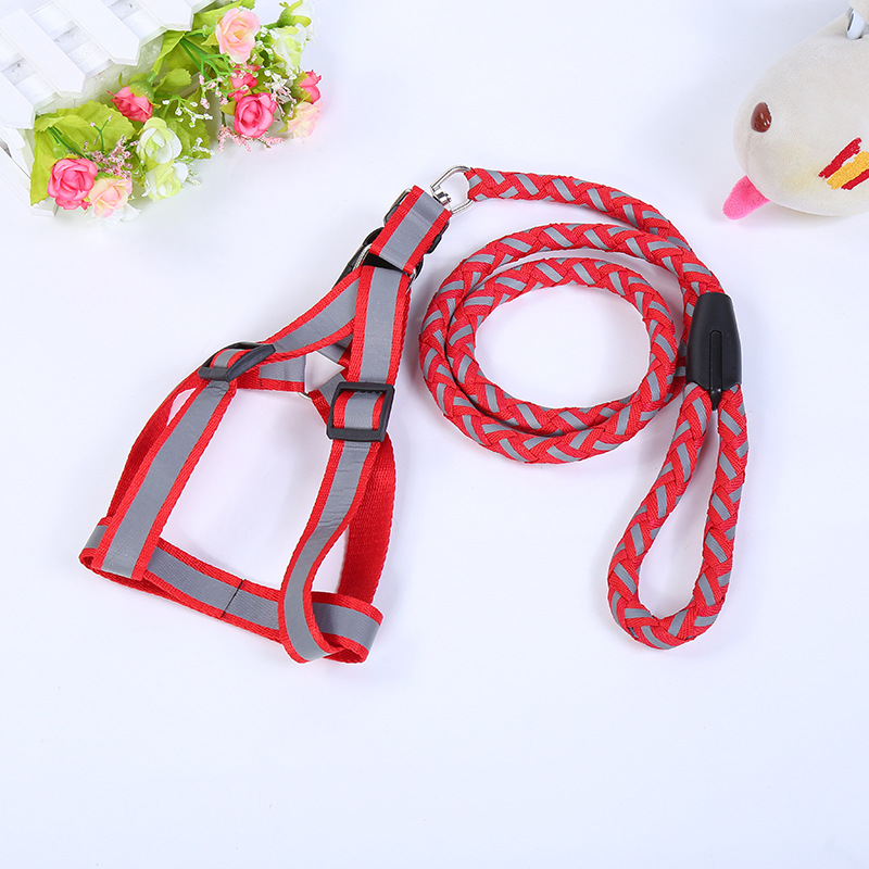 Wholesale of household pet leashes, small dog reflective hand-woven round leashes, chest and back dog leashes, and pet supplies from the manufacturer pic 11