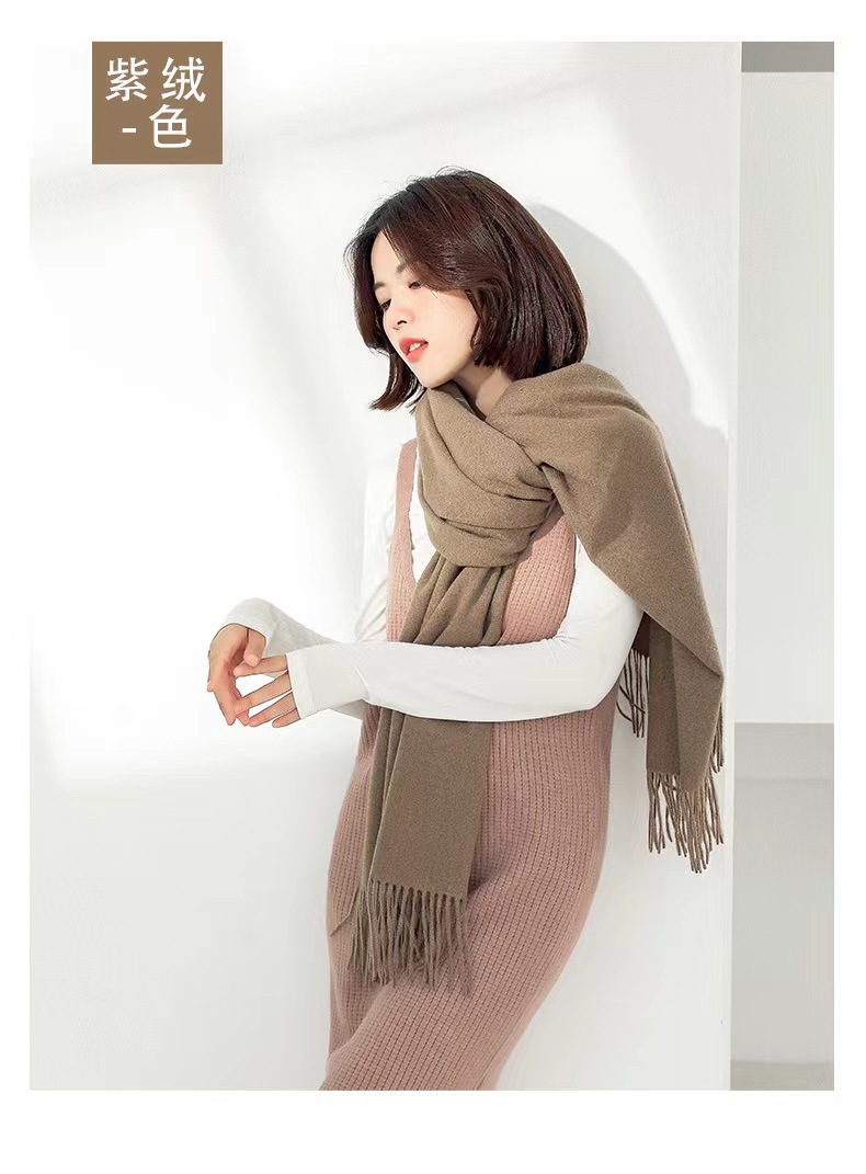2023 Red Scarf Annual Conference - Wholesale of Chinese red faux cashmere Monochrome scarves, warm Korean-style fringed scarves, versatile pic 25