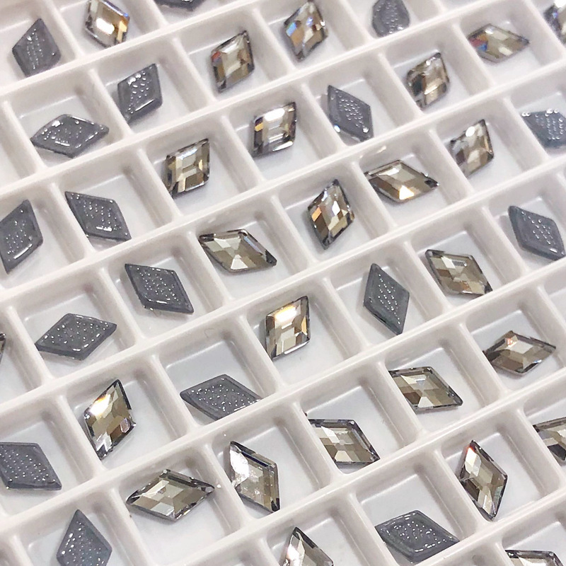 奥地利水晶配件2773菱形银底平钻&灰底烫钻奥钻美甲水晶饰品贴钻详情7