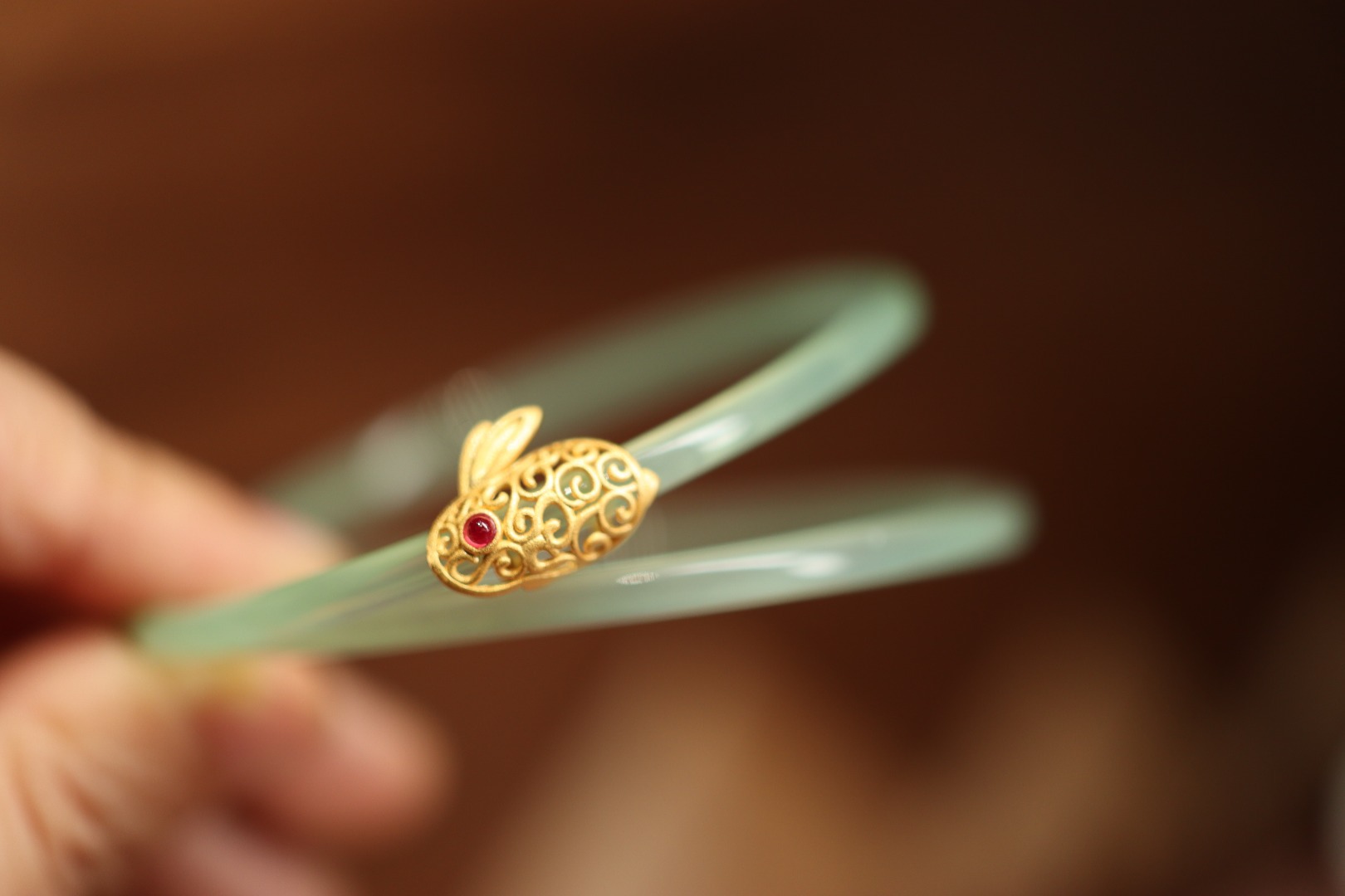 The rabbit of the same style as Douyin fell in love with the bracelet, agate and chalcedony Dingdang bracelet, beauty strip and half bracelet design of the jade rabbit pic 29