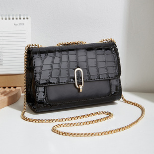 工厂广州小方包女士新款小香风菱格链条包单肩洋气斜挎百搭大容量详情15