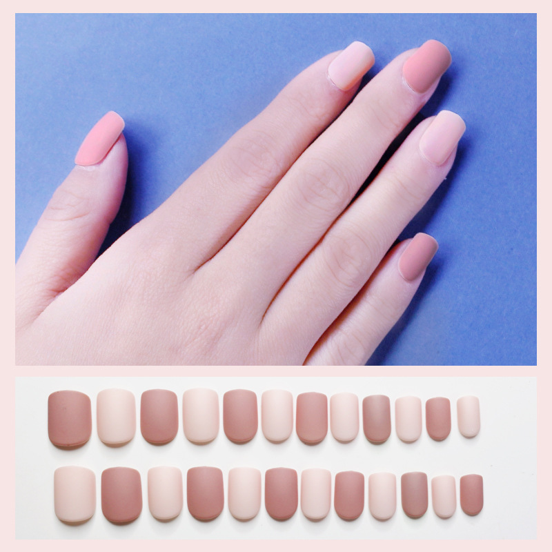 Short square-headed false nail patches for autumn and winter color contrast wearing nails, maple leaf red and dark green mixed monochrome nail art products pic 41