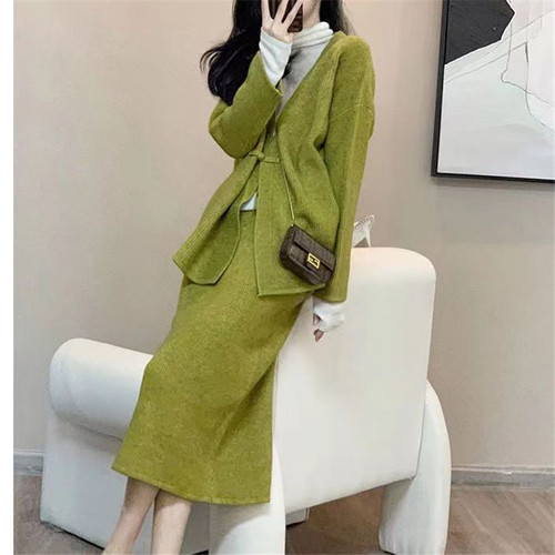 法式半高领中长款纯色内搭毛衣针织连衣裙女秋冬简约显瘦打底裙子详情36