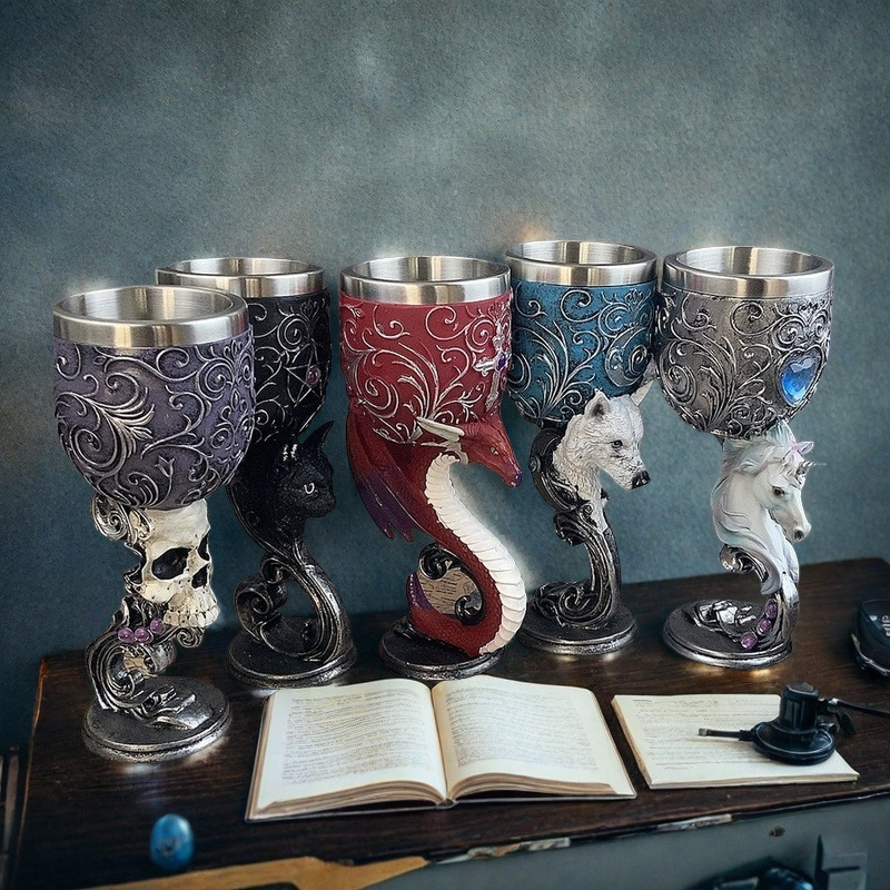 Personalized decorated retro cocktail cups, high appearance level, creative and spoof cups, high-end gift ornaments, wine glasses pic 8