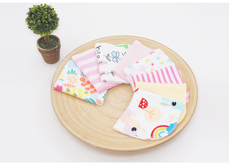 momscare baby square towels/feeding towels and saliva wipes are all packed in 8-piece cotton fabric with fixed patterns pic 8