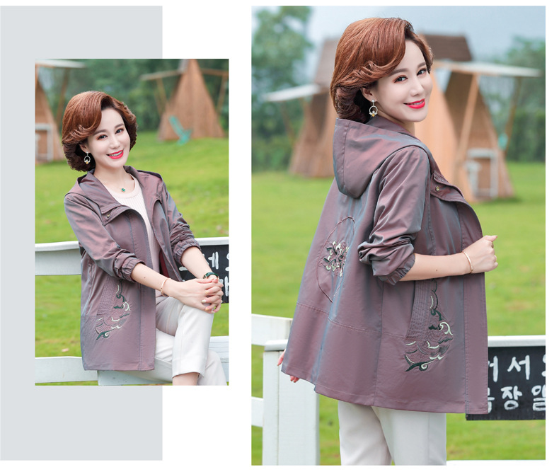 New autumn coats for middle-aged and elderly women, short embroidered jackets for mothers, and hooded windbreakers for middle-aged women pic 29