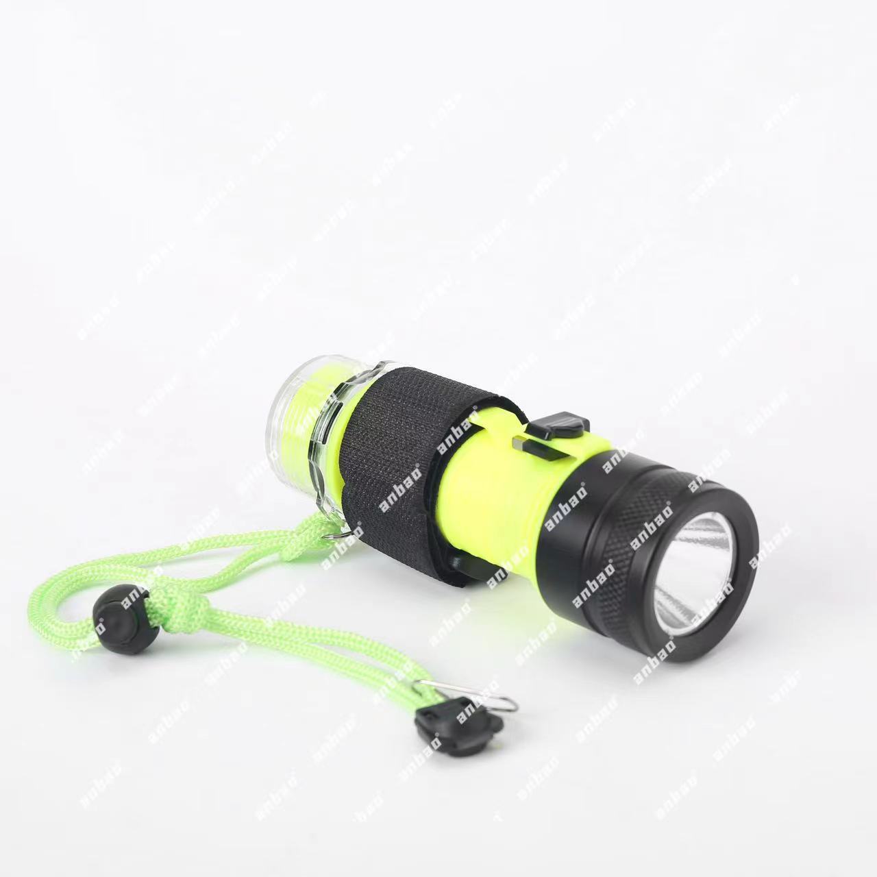 High-brightness flashlight for diving, waterproof and high-intensity long-range illumination, diving flashlight pic 3