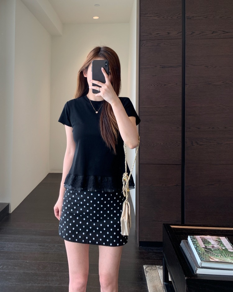 A13512甜美少女感 设计感下摆蕾丝花边拼接显瘦短袖T恤女春夏新详情21