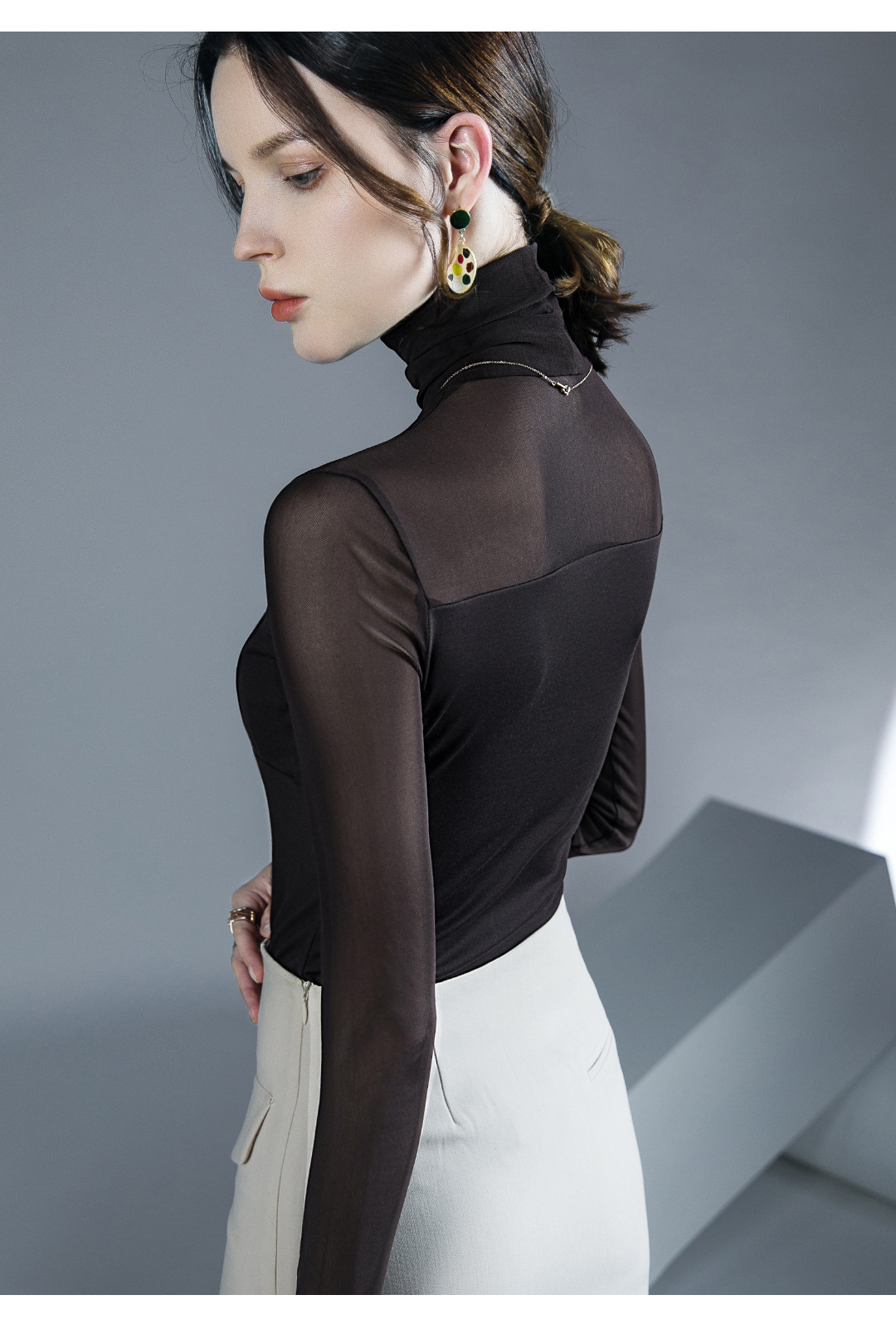 芙笙纪网纱微透拼接上衣秋冬新款内搭打底衫洋气高领长袖详情9