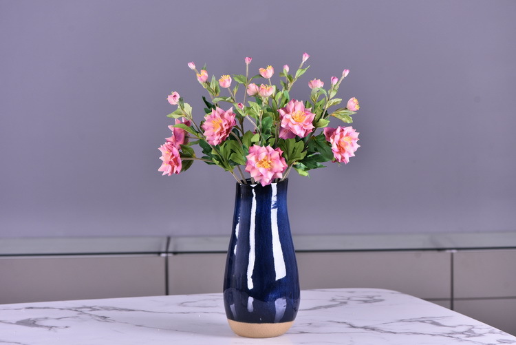 Dongli Flower Industry Factory directly sells artificial roses, ice mountain roses, home furnishings, hotels, shopping malls, wedding decorations, artificial flower bouquets, and high-end ornaments pic 9