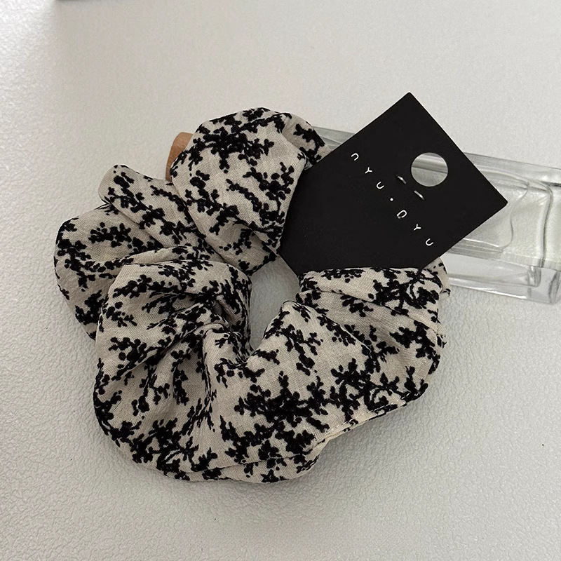 Japanese high-end style, versatile, simple floral large intestine hair tie, fresh hair band headwear, 2025 new hair accessory pic 7