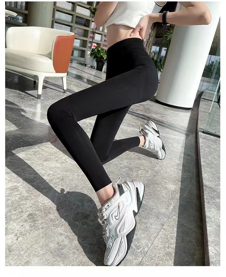 2023 new style of outerwear shark pants for women, high-waisted stretch tight, hip-lifting and slimming yoga Barbie pants leggings pic 6