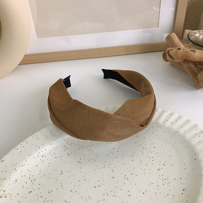 Retro solid color Pu leather wide cross headband, versatile for women, simple hairband for washing face, hair pressure and trendy headwear pic 17