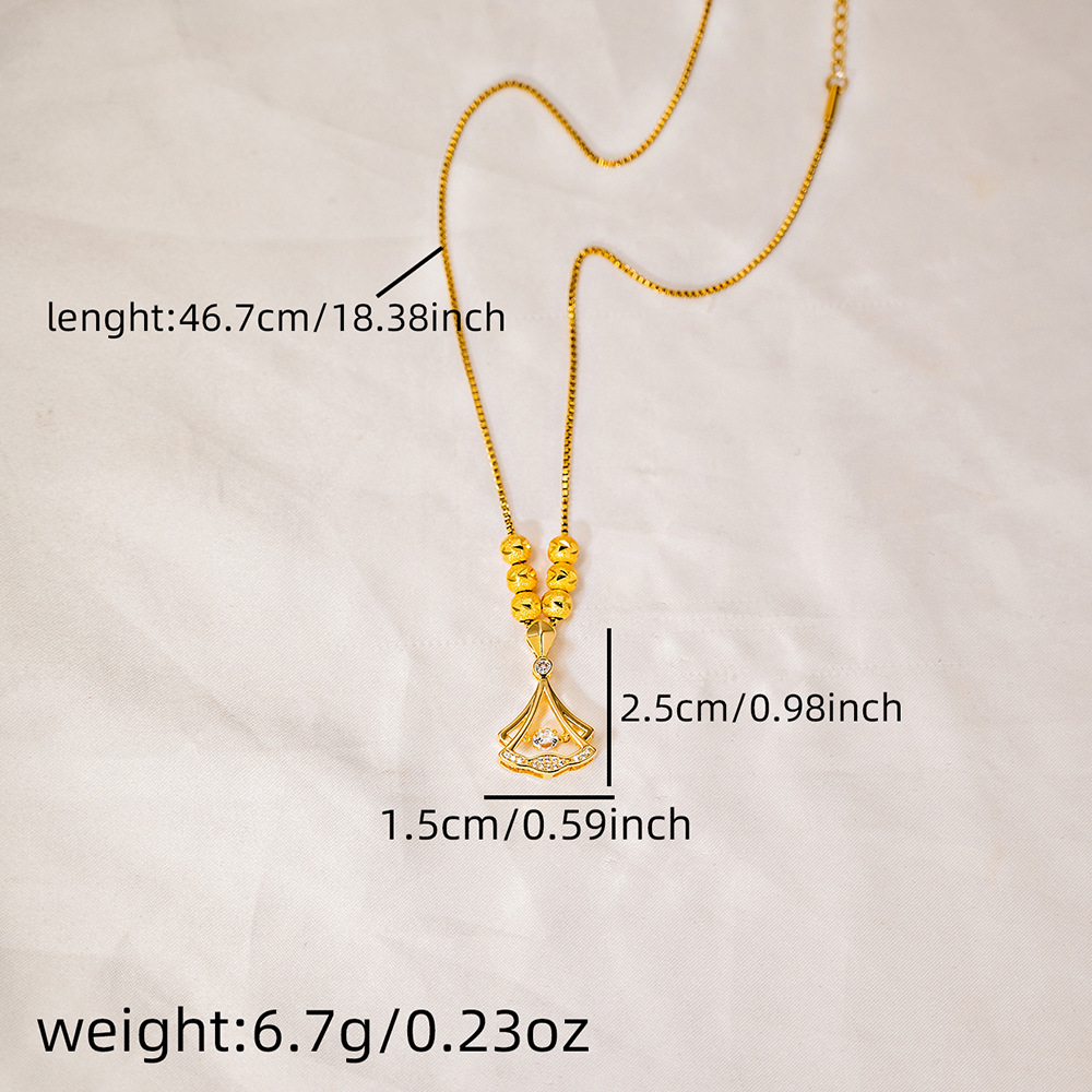 A versatile and dynamic Ginkgo leaf necklace with a high-end design sense, a niche and light luxury diamond-encrusted collarbone chain accessory wholesale pic 3