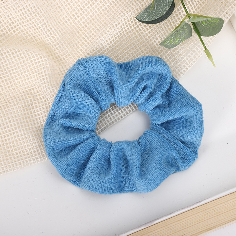 New European and American towel fabric hair band, water-absorbing plush pig large intestine hair rope, face washing head band, sports hair accessory, printed headwear pic 4