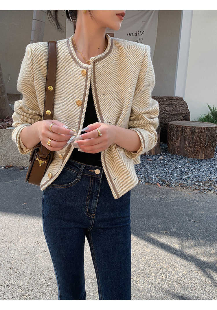 French-style elegant ladylike chanel-style woolen coat for women, a high-end look for autumn and winter, a short, retro and versatile top for petite women pic 10