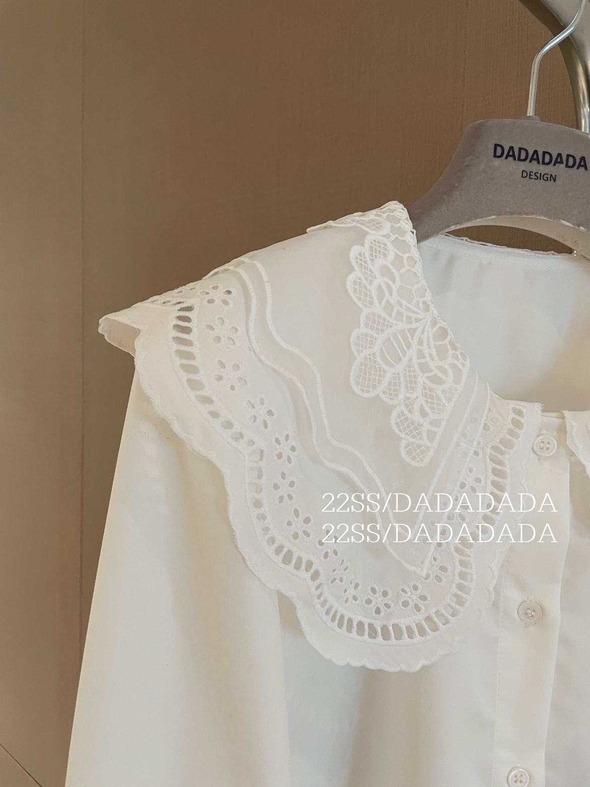White baby collar shirt for women 2023 Spring and Autumn New French design style, a small and unique shirt with crocheted lace collar pic 5