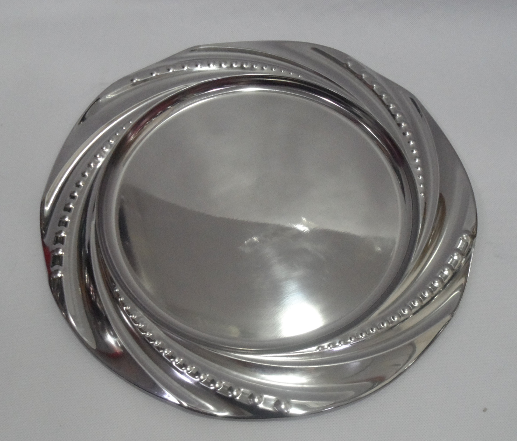 Stainless steel European-style pearl plate, stainless steel round plate with magnetic fruit plate, electroplating process, dazzling home and hotel pic 5