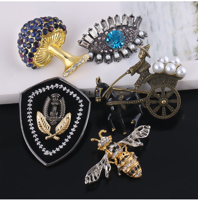 新款胸针奢华大气八芒星胸花别针韩国复古勋章衣小香风配饰详情10