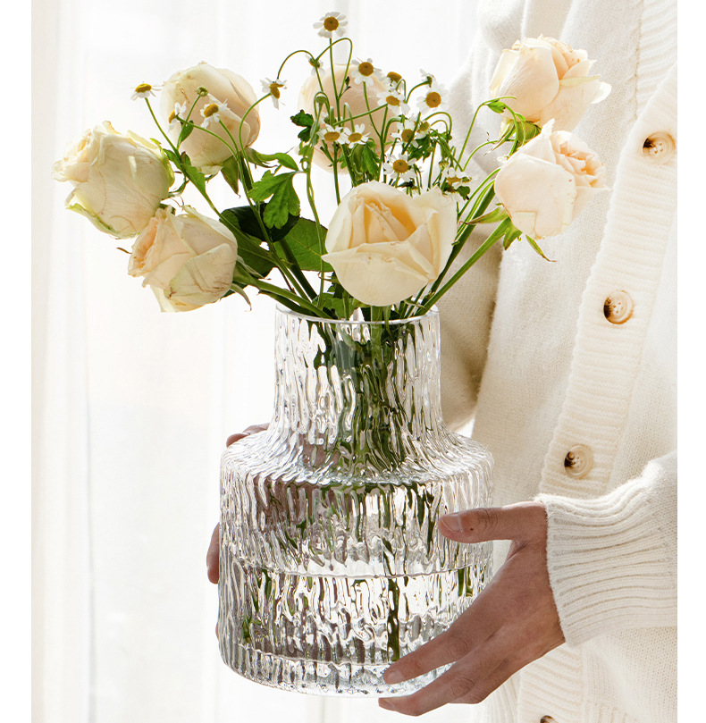 Nordic-style transparent vase dining table, ins feng shui for growing fresh flowers, glass vase for living room decoration, popular online decoration pic 6