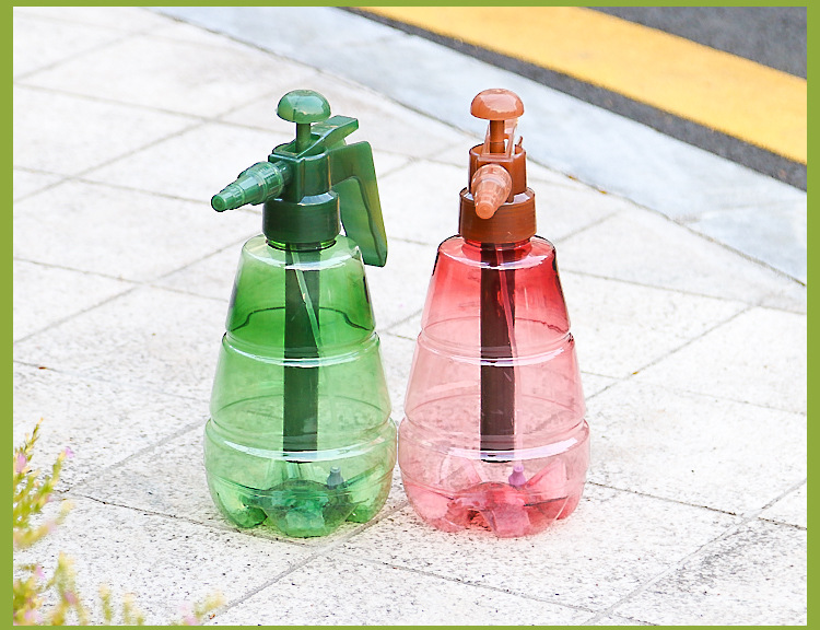 气压式压力喷壶塑料喷雾器喷水壶洒水壶浇花洗车用详情11