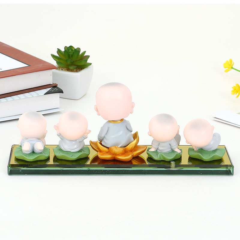 可爱童年小和尚水晶座汽车摇头摆件车载饰品组合套装一件代发详情8