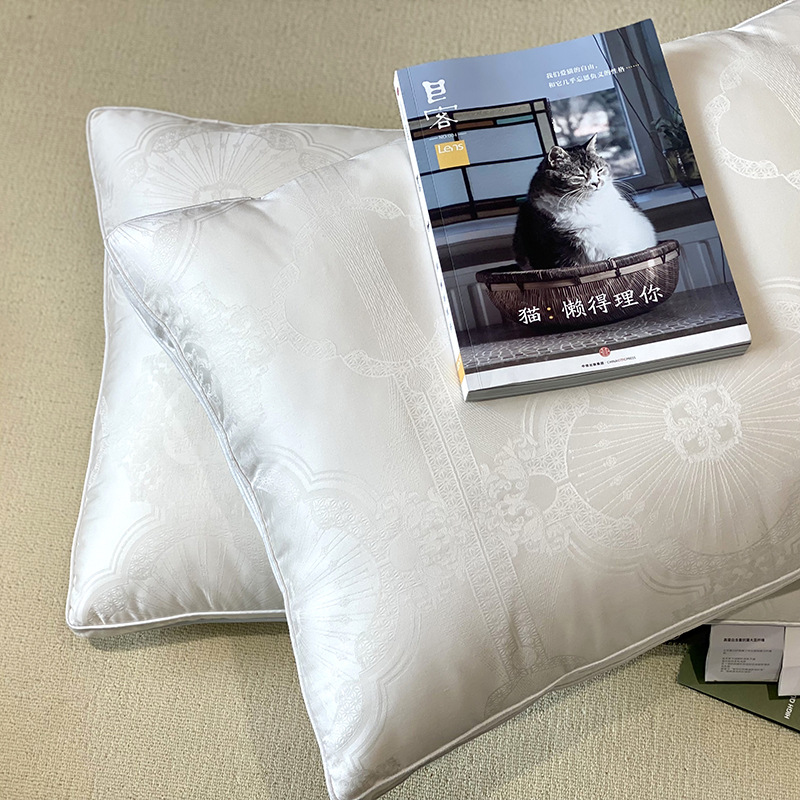 A light luxury 60-count jacquard all-cotton soybean fiber pillow core, a five-star hotel pure cotton pillow pic 11