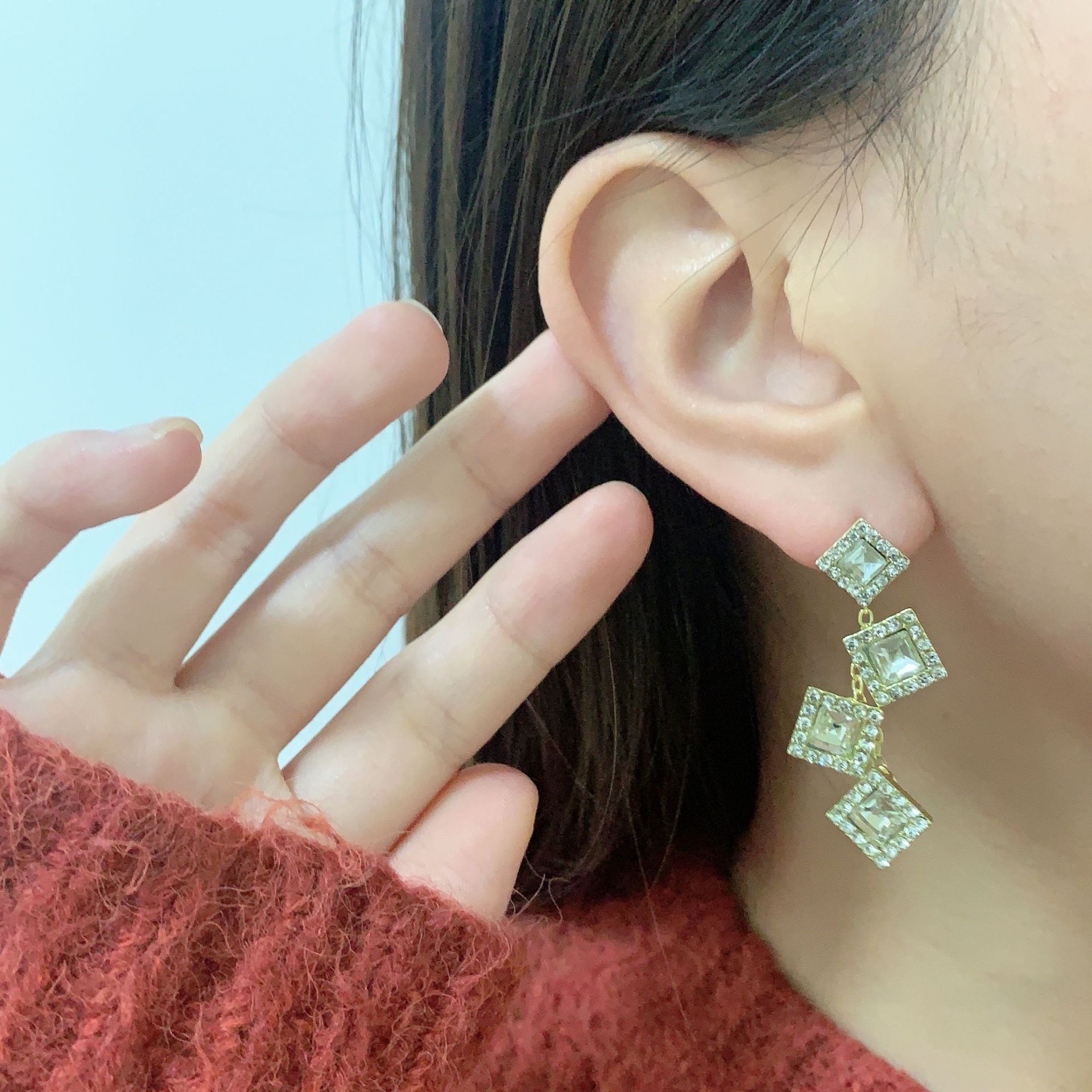 2024新款爆款珍珠耳饰女纯银小众设计感高级耳坠圆脸气质耳扣耳环详情4