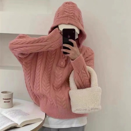 This autumn and winter round-neck leather label candy-colored pullover sweater is a unique Korean style for women, paired with a loose and slimming knitted top pic 6