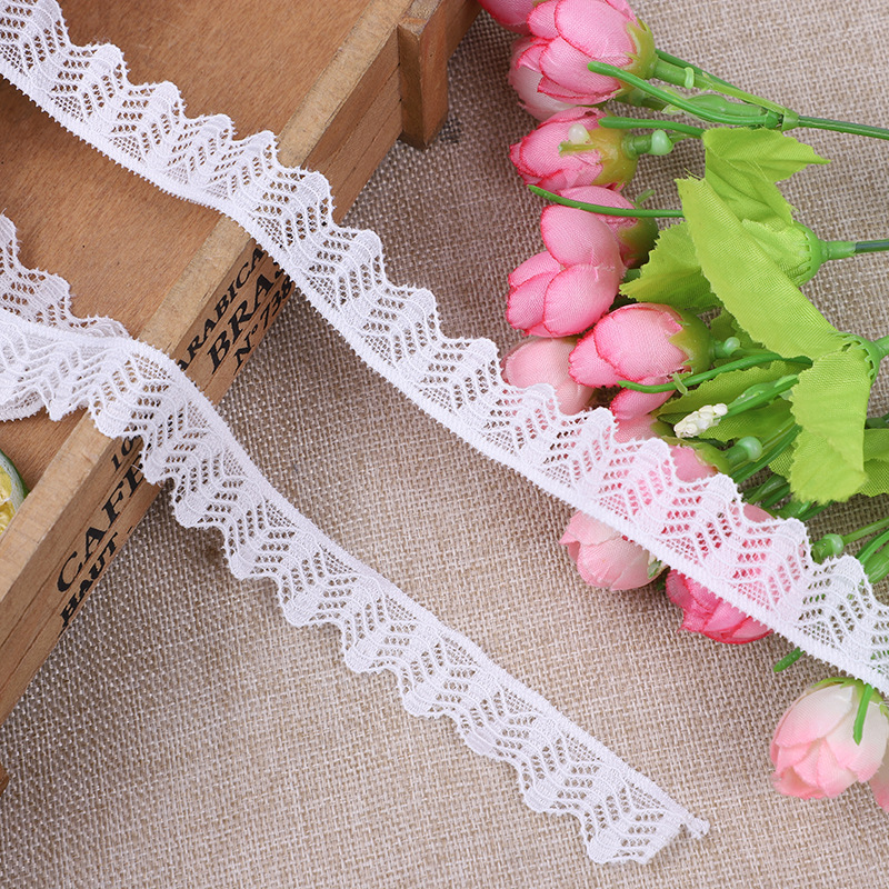 Factory direct supply of 2.2cmDIY clothing accessories, cotton nylon non-elastic textile lace 5-inch 1 lace lace pic 3
