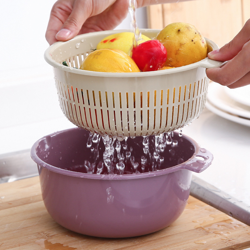 Double-layer plastic color-blocking draining basket for fruits and vegetables in the kitchen pic 3