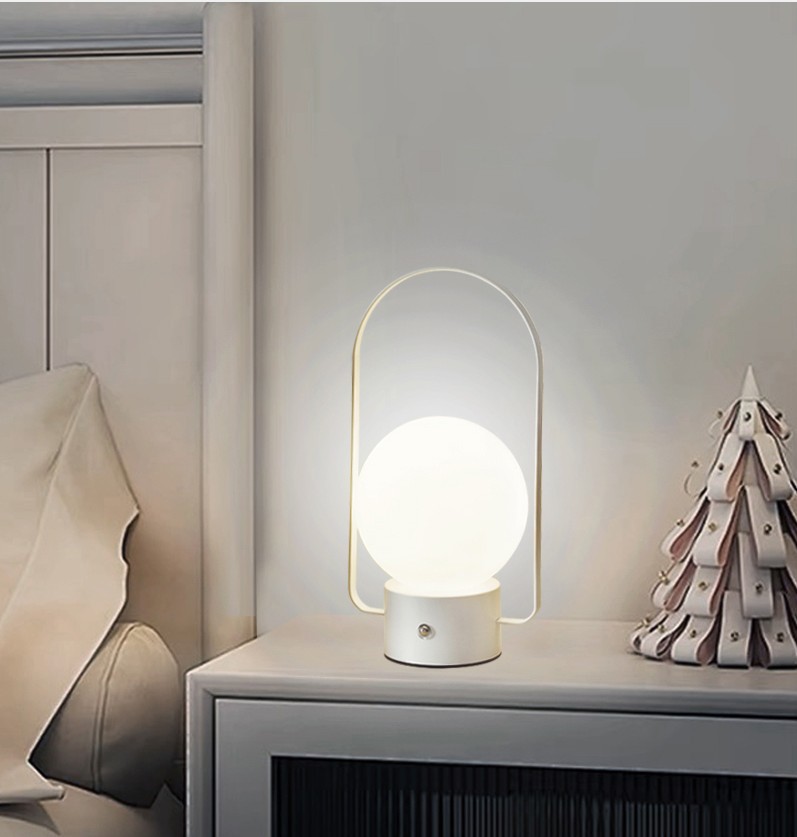 跨境北欧手提台灯创意便捷充电露营灯ins设计师卧室氛围灯小夜灯详情5