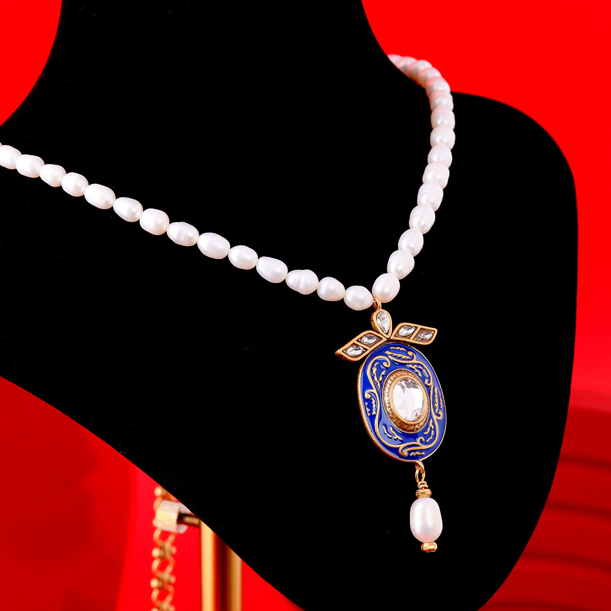 轻奢中古vintage复古款西洋锆石珐琅吊坠项链女款青岛工厂批发详情3