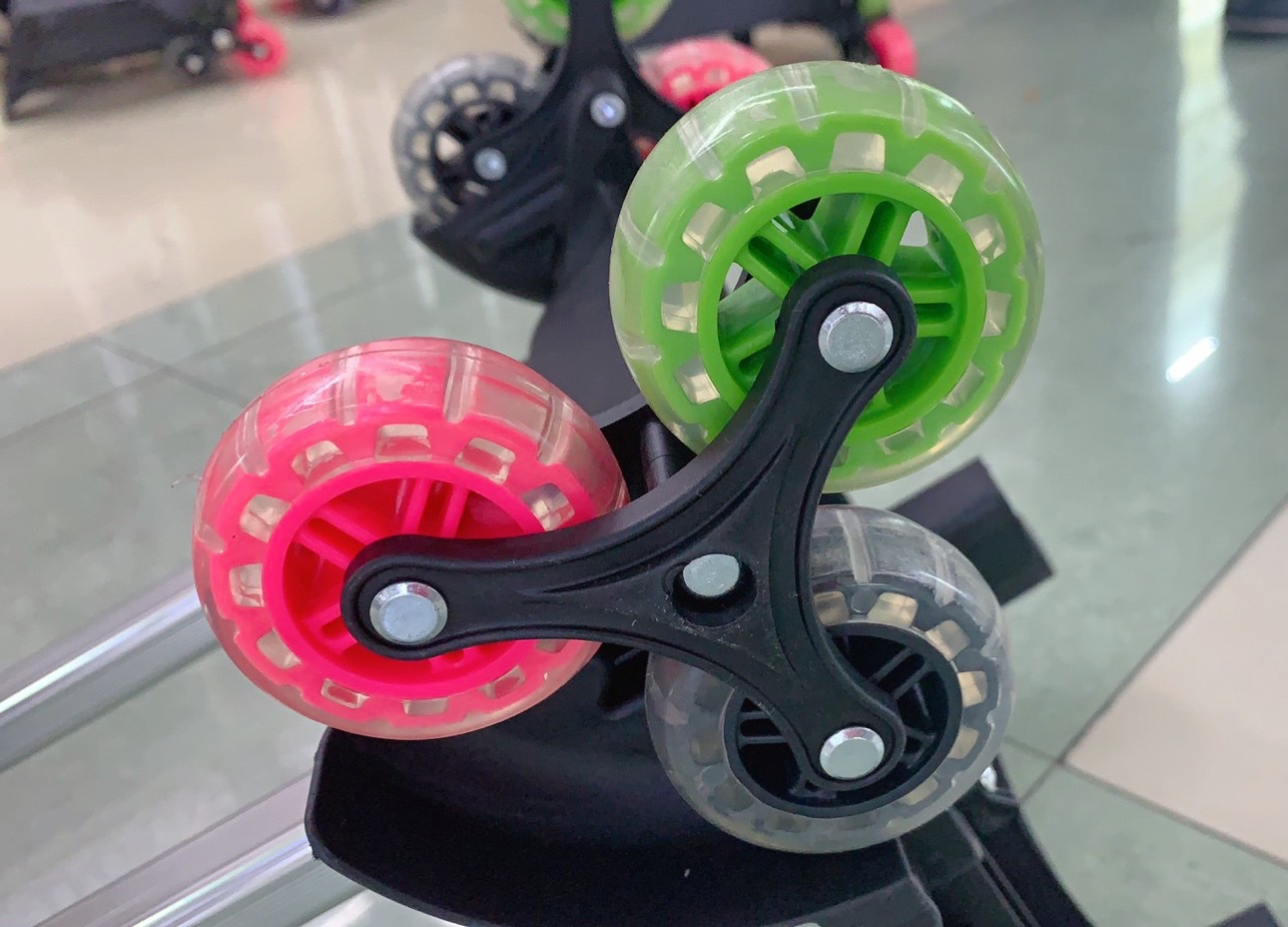 铝合金箱包拉杆 可拆卸 爬楼梯 儿童书包拉杆 购物袋行李箱拉杆详情5