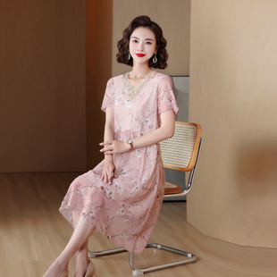 The 2023 new style of stylish knitted top for middle-aged mothers in autumn and thin base layer sweaters for middle-aged and elderly women in spring and autumn pic 17