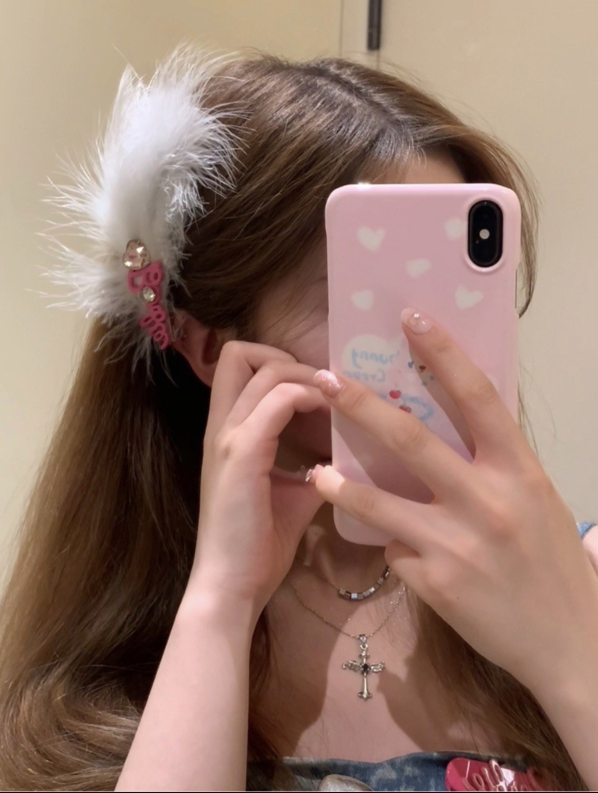 多巴胺y2k芭比公主风侧边刘海夹珍珠蝴蝶结字母鸭嘴夹子头饰批发                             详情2