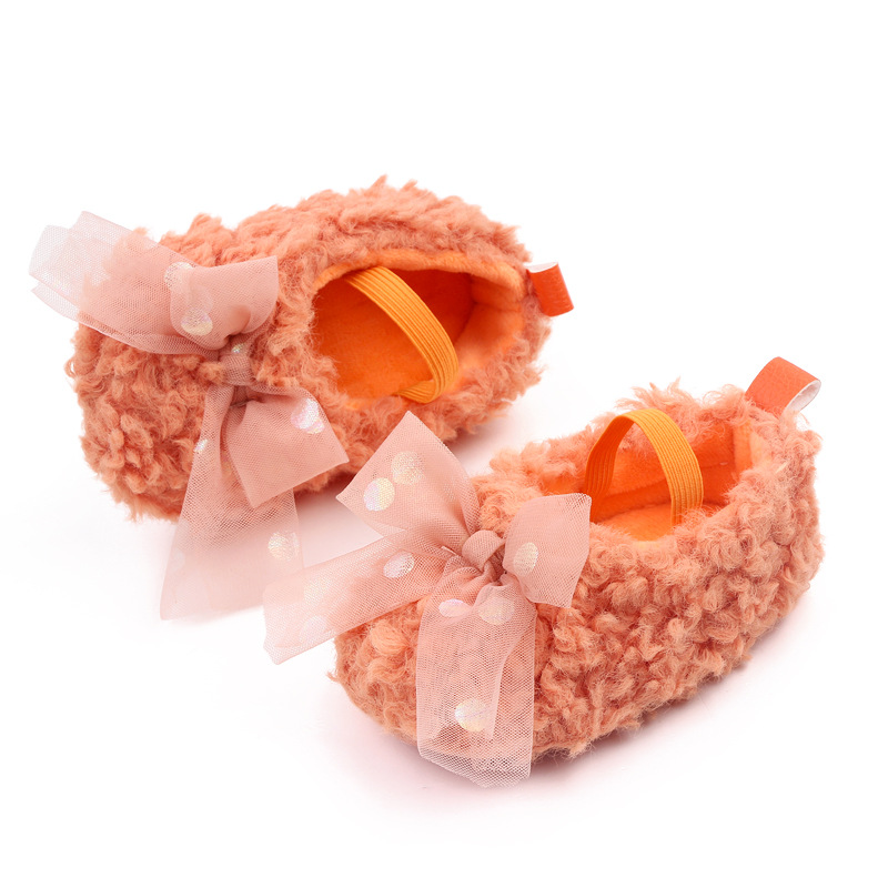 For babies aged 0-1, there are cute cotton shoes. For girls, there are suede princess shoes, shallow elastic cotton shoes, and fluffy shoes for girls. The size is 2750 pic 25