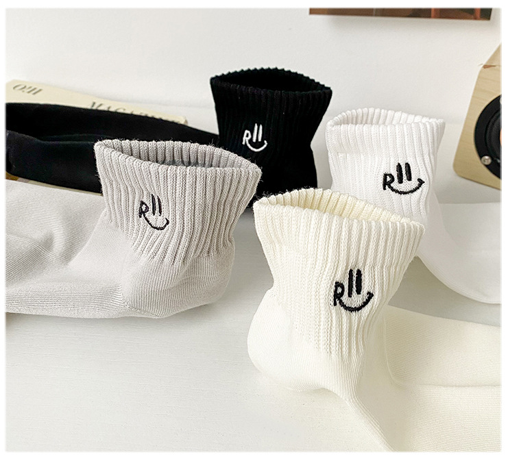 One-piece consignment of solid color socks for women, spring and summer short socks, embroidered sports and trendy breathable short cotton socks, wholesale of women's socks in Zhuji, one-piece consignment pic 19