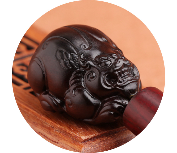 Creative car keychain carved pendant, light-struck jujube wood PI Xiu handcrafted lucky keychain peace pendant pic 14