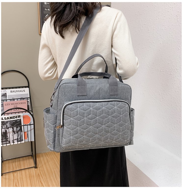 跨境时尚妈咪包女士单肩斜挎包妈妈大容量手提包待产包母婴包批发详情16