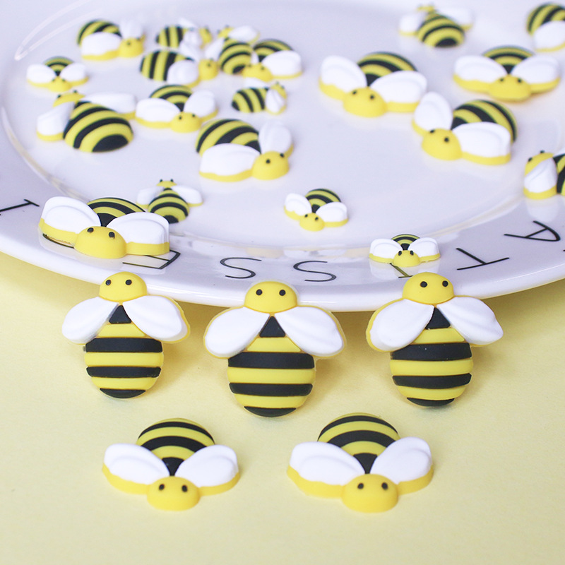 Accesorios de PVC tocados de abejas de dibujos animados accesorios de bricolaje accesorios para niños horquillas crema goteo pegamento casos de teléfono parches pic 1