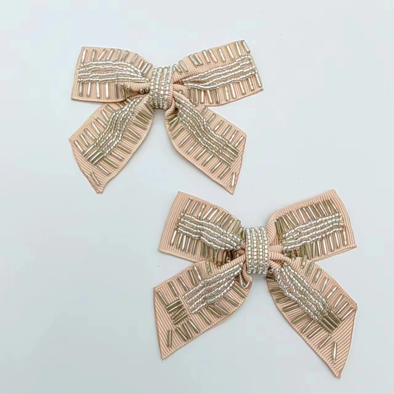 跨境外贸蝴蝶结手工串珠鞋扣帽子服饰服装辅料配件手缝鞋花配饰详情7