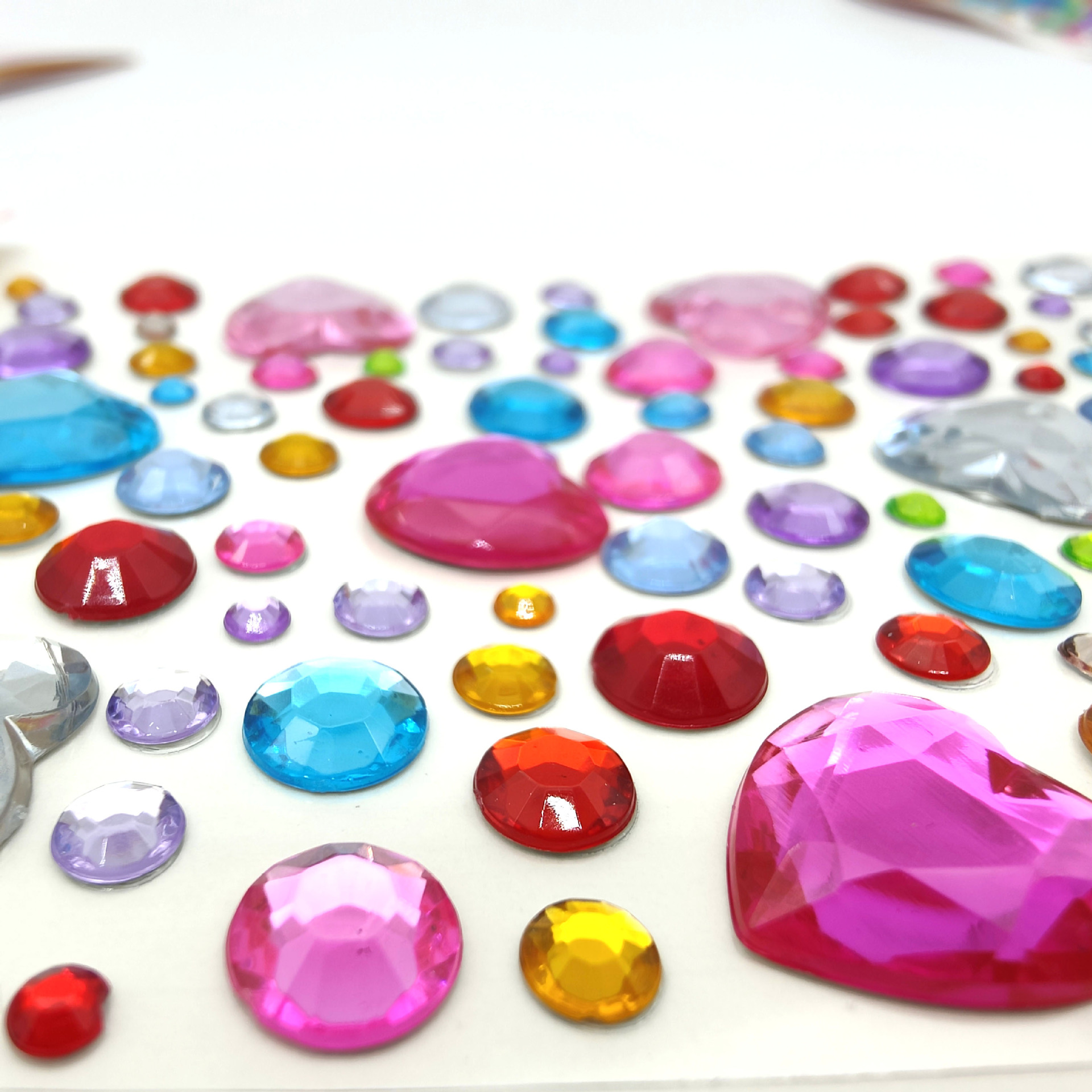 Wholesale of colorful starry sky acrylic diamond stickers, colorful crystal stickers, random diamond DIY creative stickers, mobile phone stickers, and random stickers pic 11