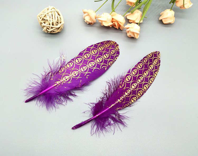 A large quill feather gift box with all-gold and all-silver feathers, paper card bookmarks and decorative quill pens pic 54
