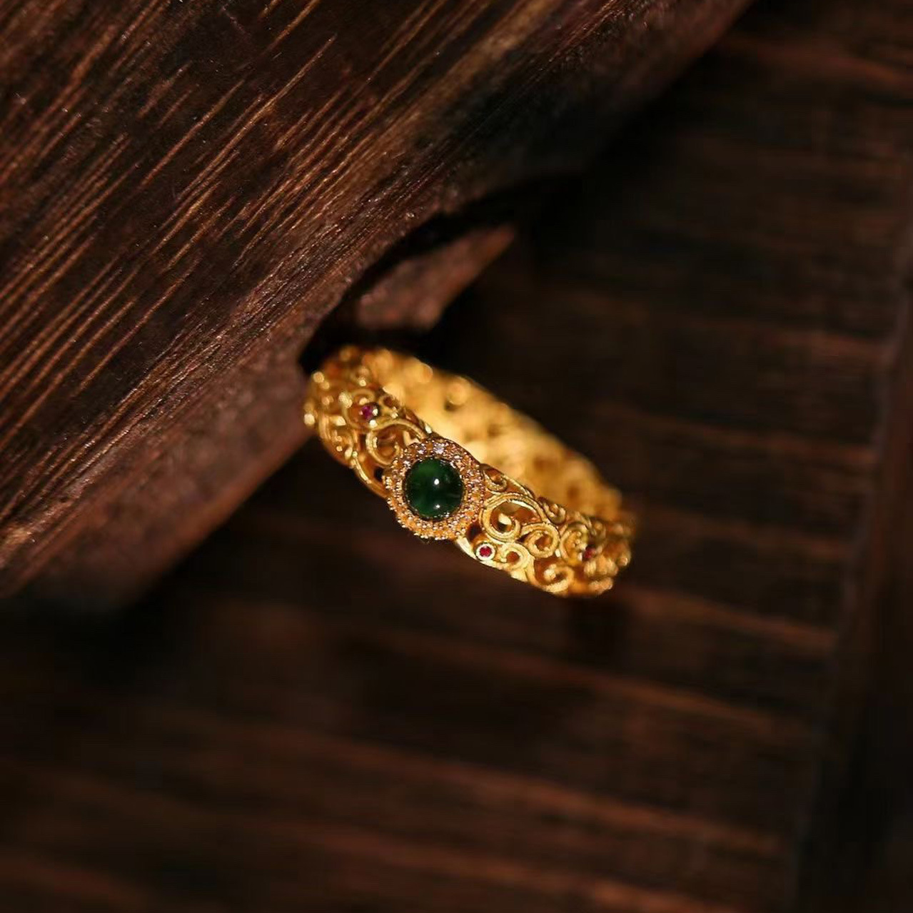 Natural jade A-grade carved ring for men and women, 925 silver thread inlaid with ancient method hollowed-out ring, retro court style pic 5